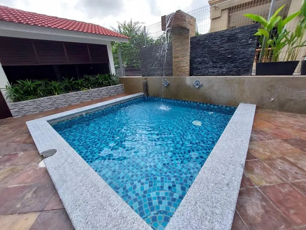Christee Suites Hotel Malacca 4*,  Malaysia