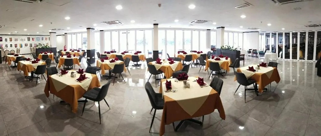 Christee Suites Hotel Malacca